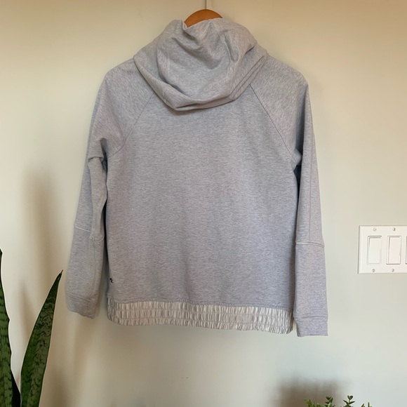 Lululemon All Good Pullover - Picture 8 of 13